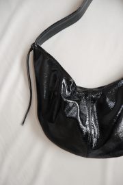 Buckle Banana XL Crushed Patent Black - Image 8