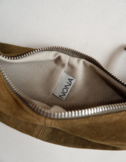 Banana Bag XS Olive Suede - Image 4