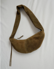 Banana Bag XS Olive Suede - Image 3