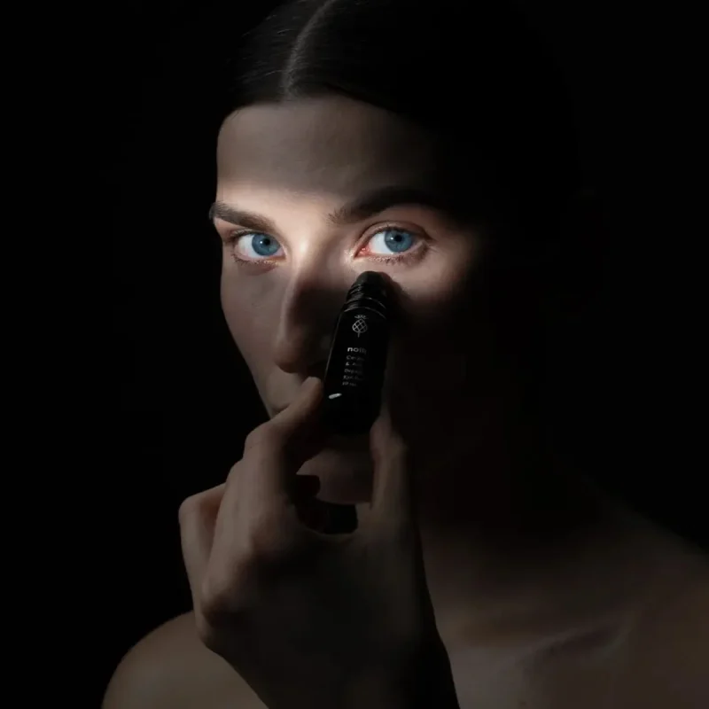 Noili Depuffing Eye serum